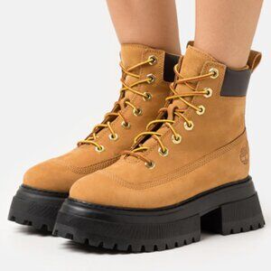 Timberland Sky 6 inch Lace Up Platform Boots Women's 9.5